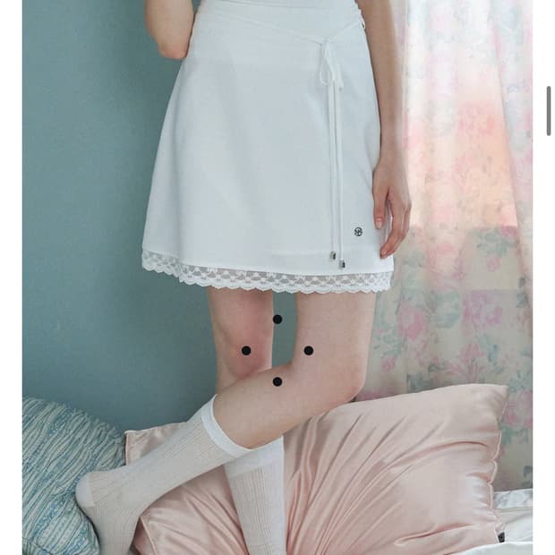 (상태최상) 미케네 델라일라 레이스 미니 스커트 2사이즈