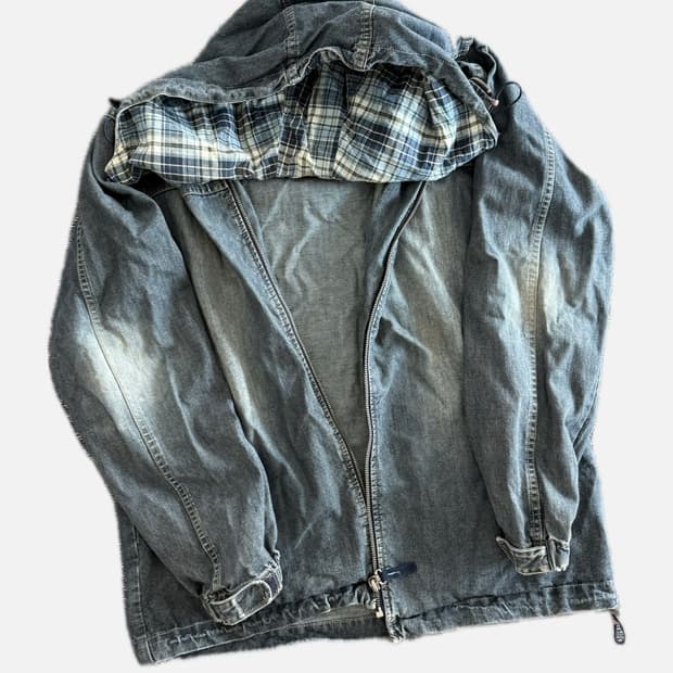 도시테 빈티지에서 구매한 연~중청 후드