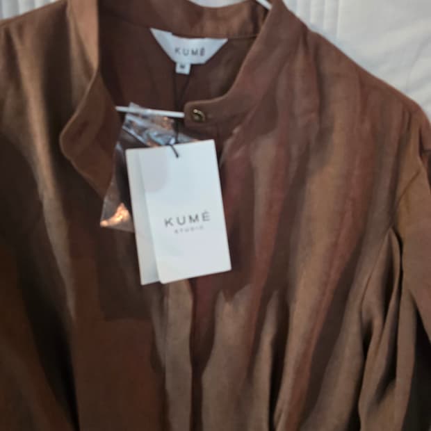 KUME 스튜디오 브라운 셔츠