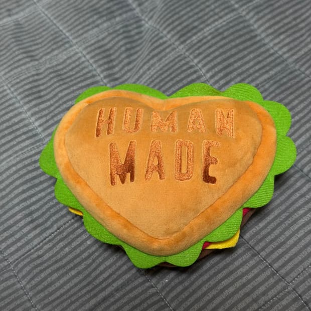 휴먼 메이드 x 쉐이크쉑 버거 패스 케이스 베이지