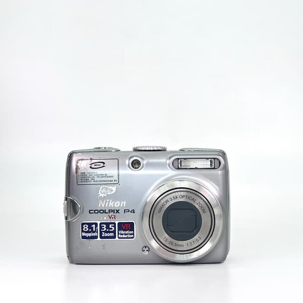 니콘 쿨픽스 Nikon COOLPIX P4 실버