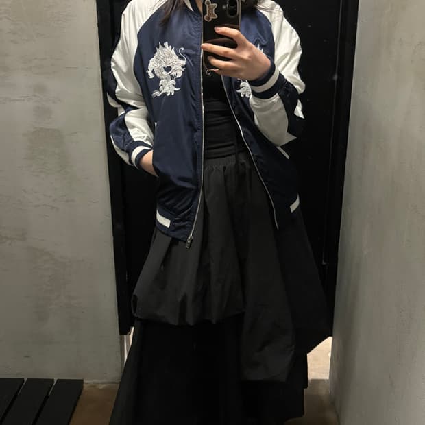 디자인 유나이티드 자수 스카잔 자켓