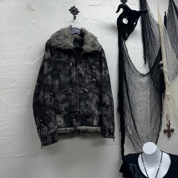 Bernings sho 00s archive bleached fur ja