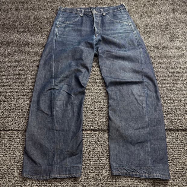 리바이스 엔지니어드진 32인치