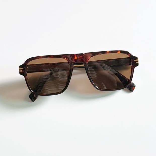 CANAAN 토터스쉘 볼드 스퀘어 프레임 빈티지 선글라스