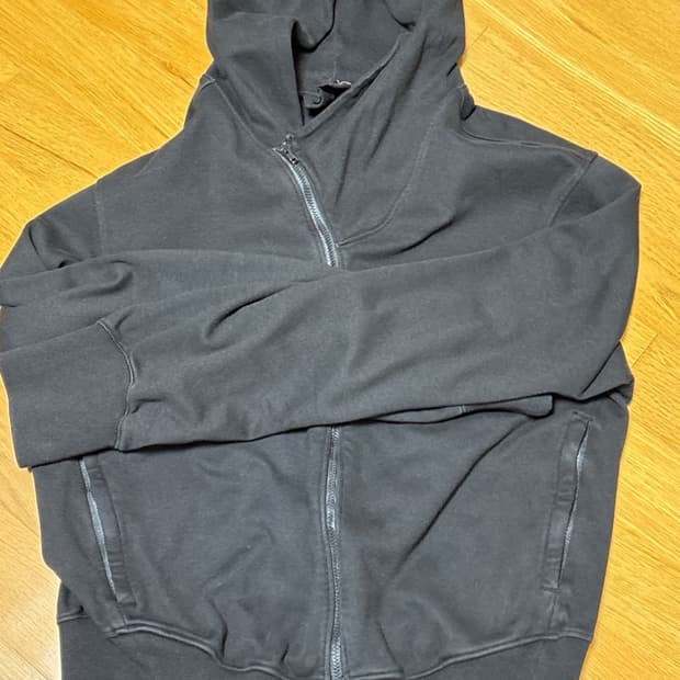 누마레 ee후드집업 블랙 m사이즈