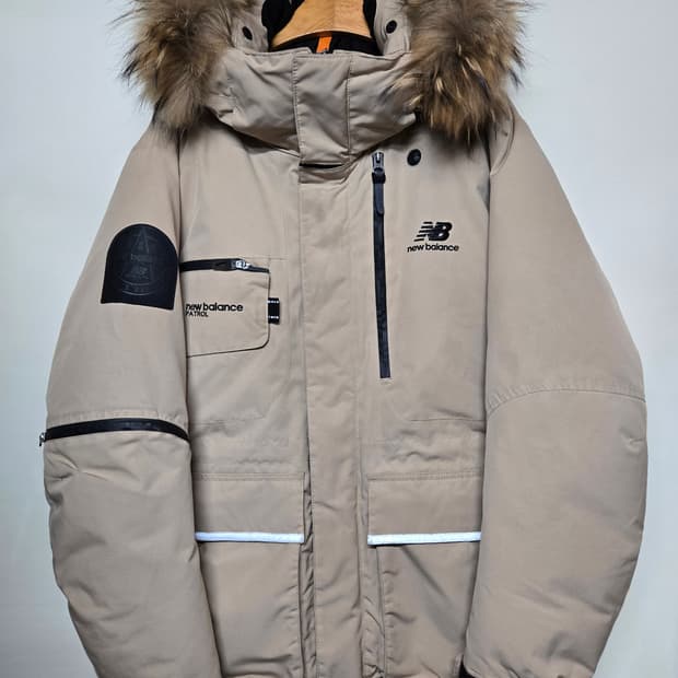 뉴발란스 패트롤 다운 L(100) 베이지