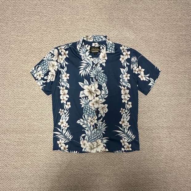VINTAGE usa made rayon hawaiian shirt