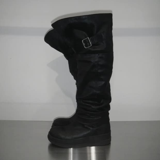 이크닉 008 슬라우치 부츠 245