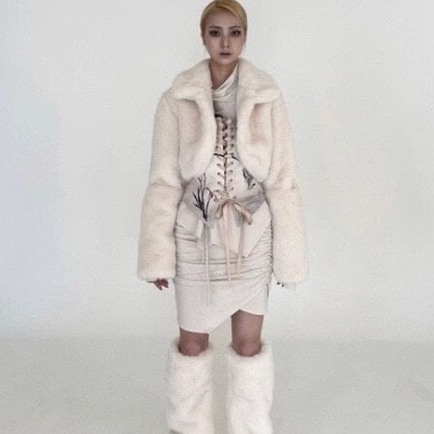 kashiko 아이보리 퍼 코트