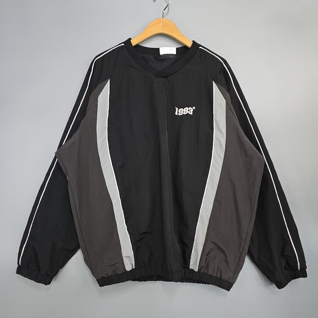 1993스튜디오(1993STUDIO) 배색 아노락 바람막이 FREE
