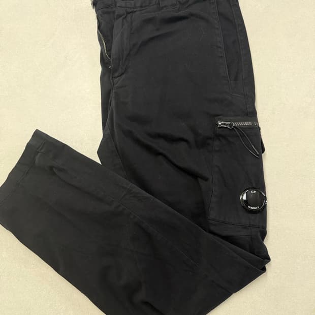 CP컴퍼니 카고팬츠 50