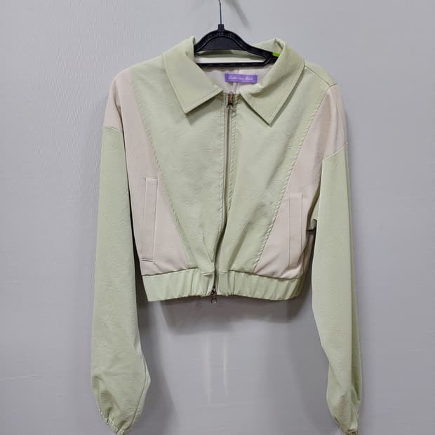레터프롬문 크롭 자켓 라이트 그린 Free