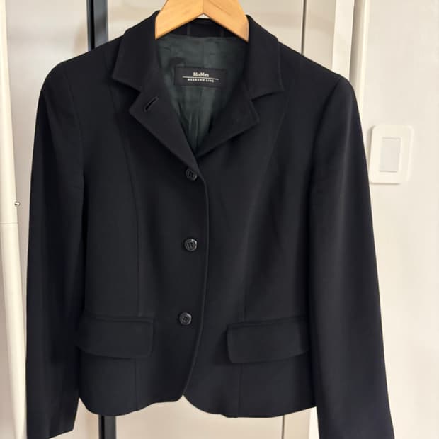 막스마라 위켄드 블랙 자켓