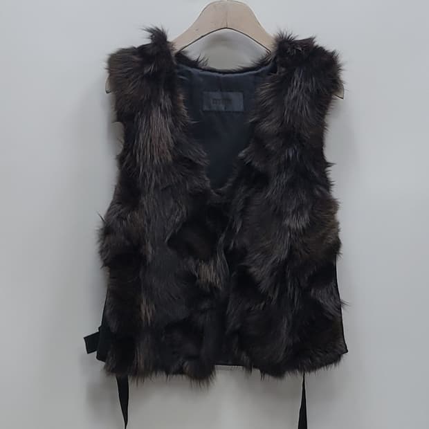 SYSTEM 한섬 시스템 폭스 베스트 / 여 82-94-160 (F)
