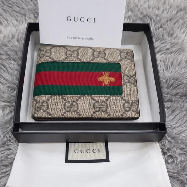 구찌 GG 웹 수프림 꿀벌 반지갑