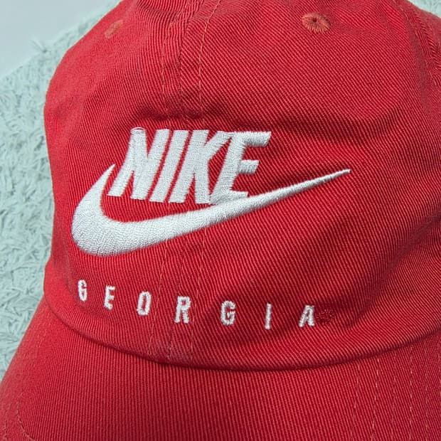 [희소] 나이키 조지아 불독스 헤리티지86 볼캡