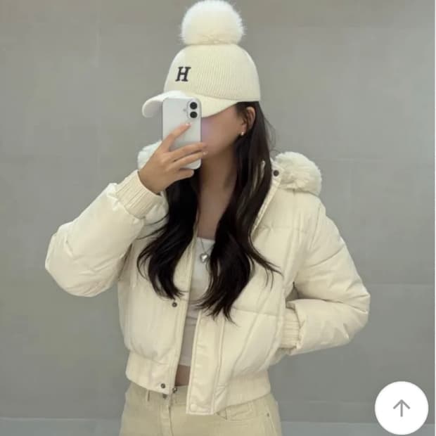 아이보리 퍼 숏패딩