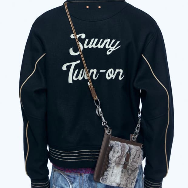 앤더슨벨 시몬스 크로스바디 백 + 아넬리 비즈 키 체인