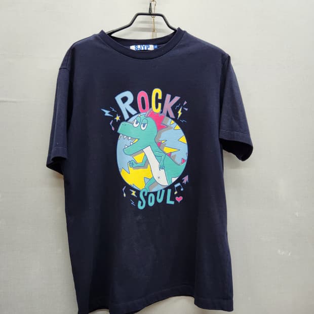 SJYP 공룡 디노 빅프린팅 반팔티 S(M)