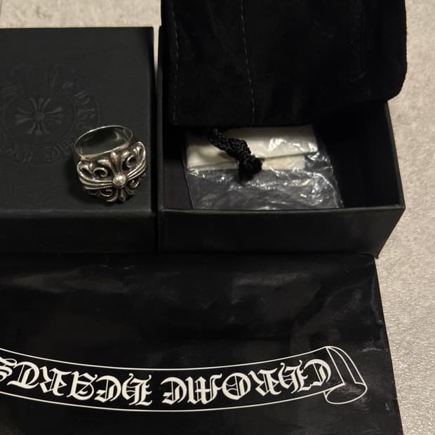 (16호) 크롬하츠 키퍼링 팝니다