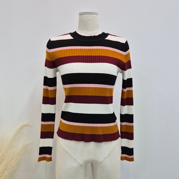 H&M 디바이디드 스트라이프 니트