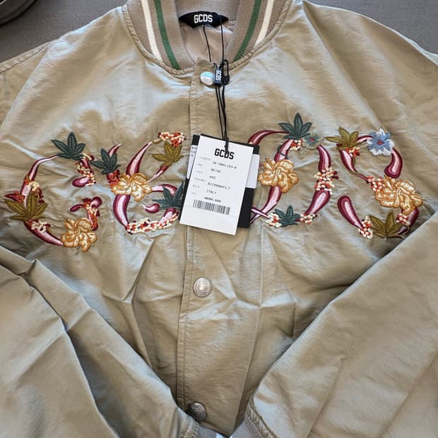 gcds 자켓 새상품