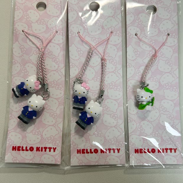 산리오 헬로키티 50주년 스트랩 일괄