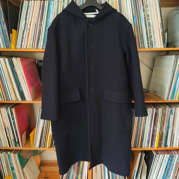 그라프페이퍼 울멜튼 후드 코트