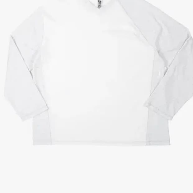 할로미늄 브이넥 레글런 티