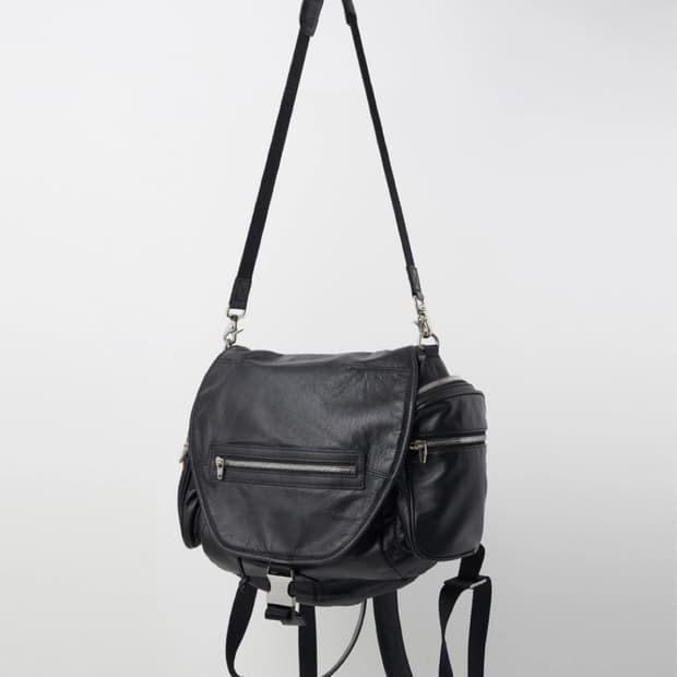 앤써이즈예스 2 way 지퍼 백팩