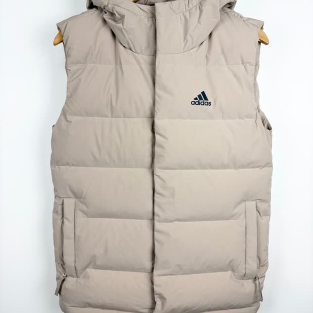 아디다스 헬리오닉 후드 다운 패딩조끼 (공용)