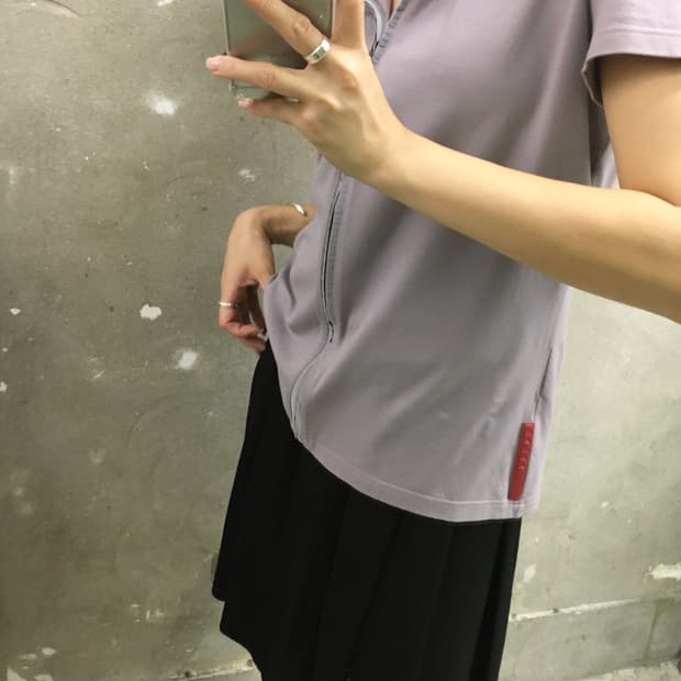 Prada 프라다 레드라벨 퍼플 집업 반팔