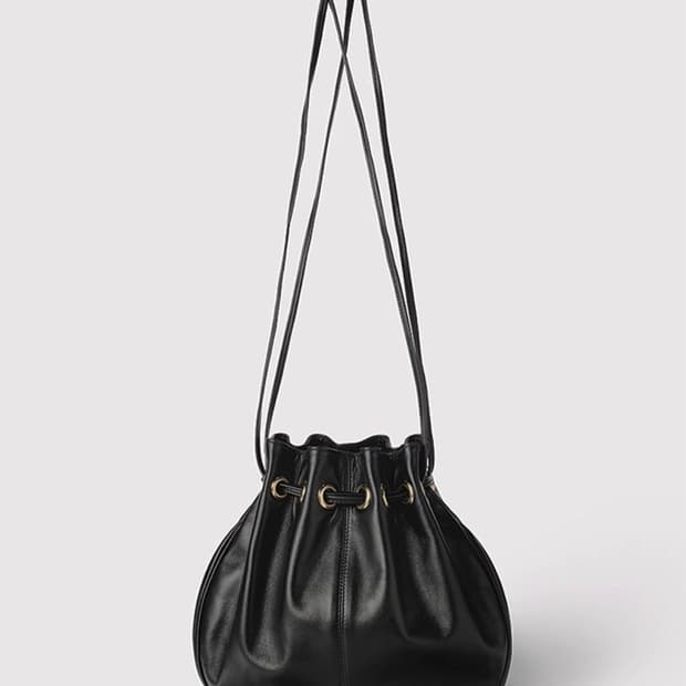 얼바닉30 레더클러치백