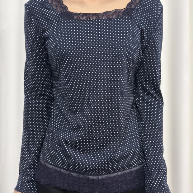 dot lace longsleeve
