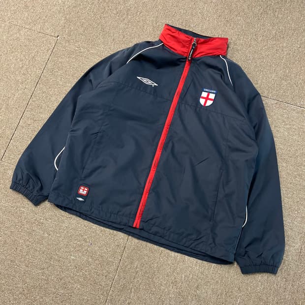 엄브로 잉글랜드 바람막이 자켓
