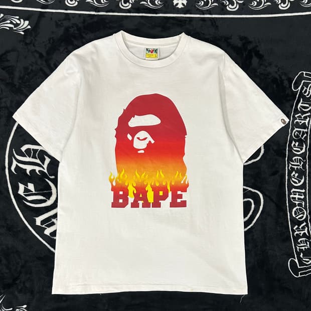 BAPE 베이프 플레임 사루 헤드 반팔 )L