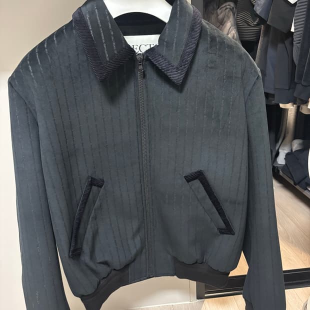 렉토 콘트라이트 벨벳 점퍼