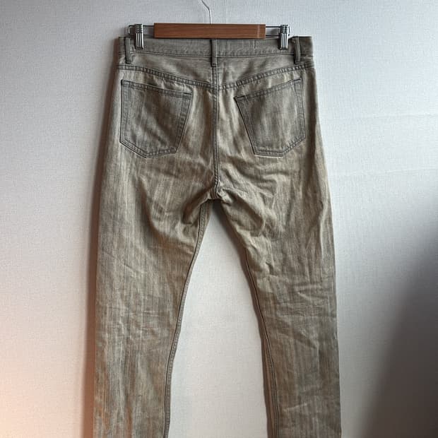 A.P.C 더티 워싱 데님