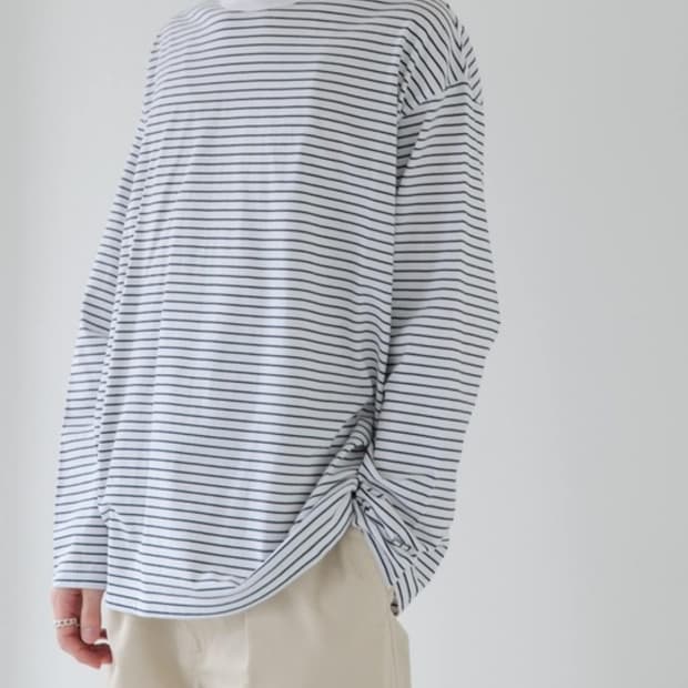 보더 롱 슬리브 T셔츠