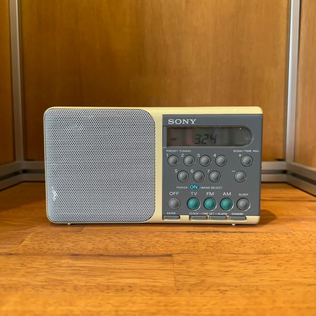 SONY ICF RADIO