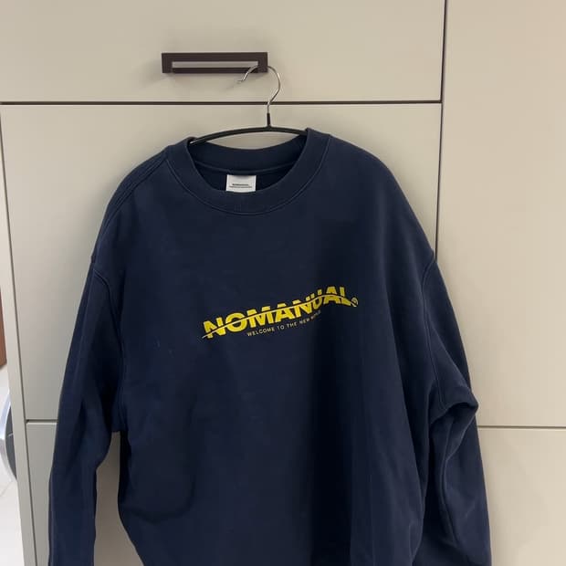 노메뉴얼 맨투맨