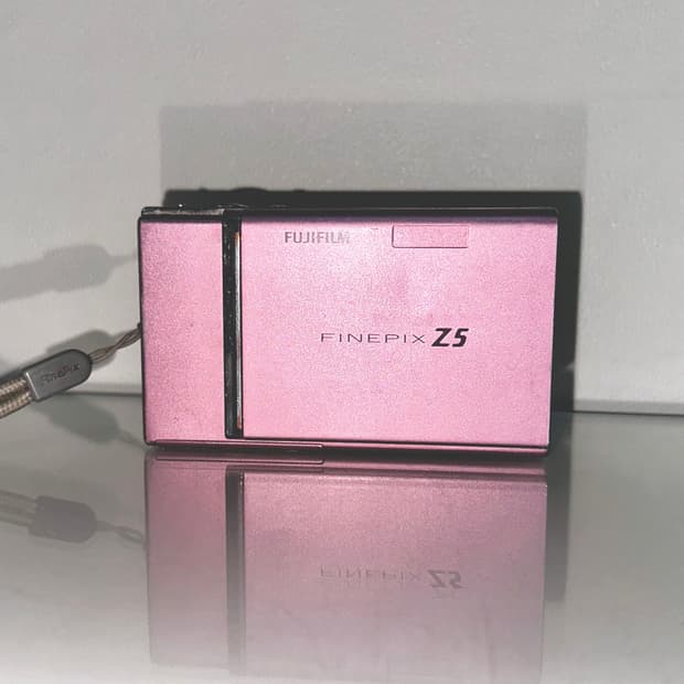 (아일릿, 뉴진스) 후지필름 파인픽스 z5fd 베이비핑크