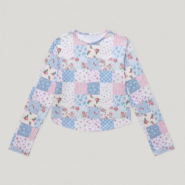 스무스무드 Shalott Floral Patchwork Tee