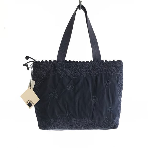 ISSEY MIYAKE HaaT Tamasha