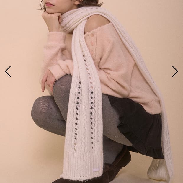 벨리아르 스노우플레이크 머플러 아이보리