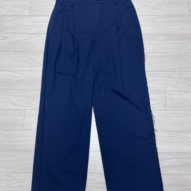 마뗑킴 네이비 슬랙스 M