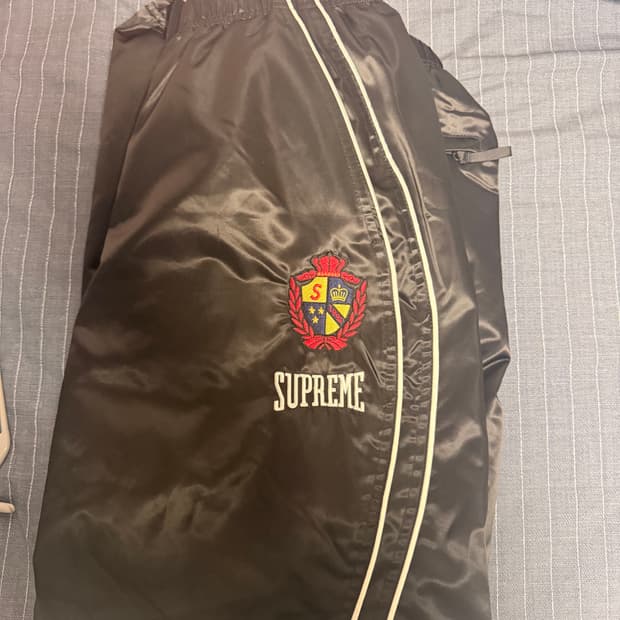 슈프림 사틴 트랙 팬츠 블랙