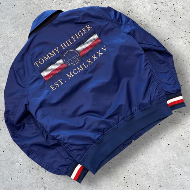 [M] 타미힐피거 빅로고 자수 봄버 자켓 네이비 D798