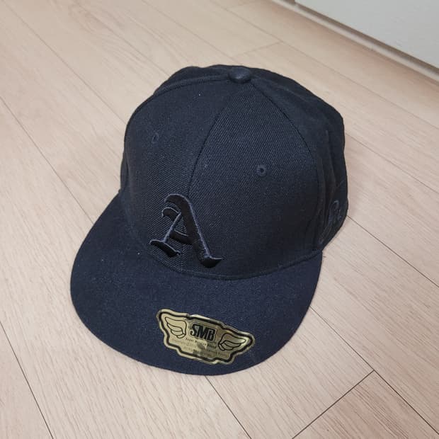 SMB 스냅백 L/XL 사이즈 블랙